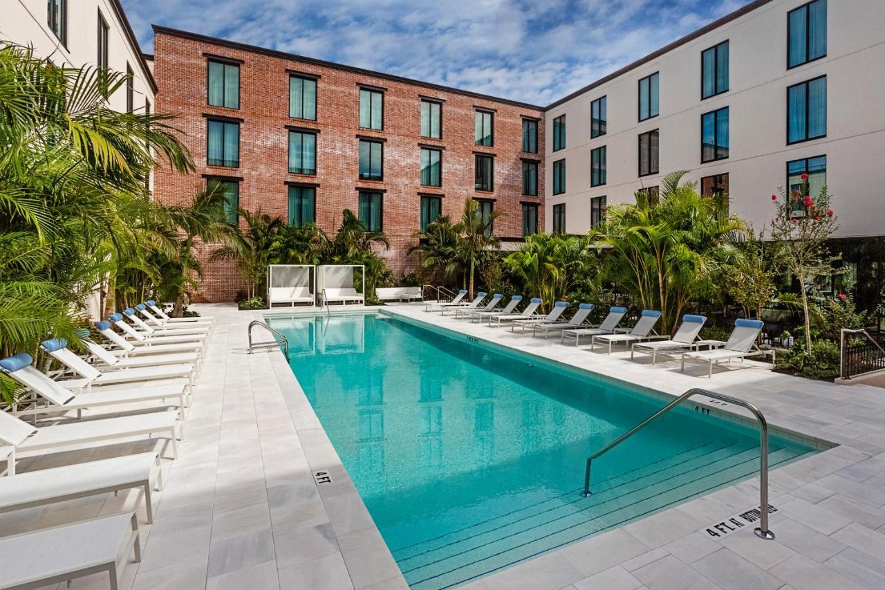 Hotel Haya Tampa Esterno foto