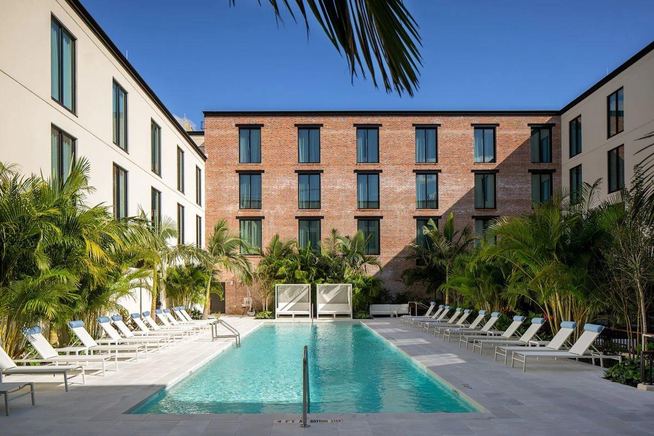 Hotel Haya Tampa Esterno foto